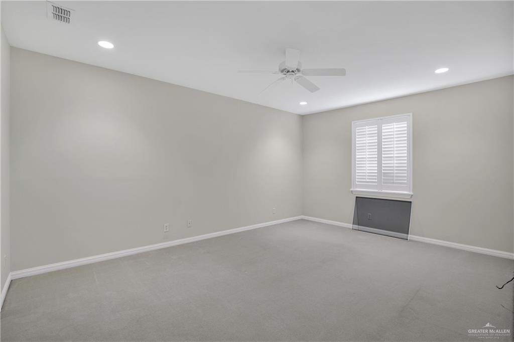 301 Bales Road, Unit 4 McAllen, TX 78503 - Photo 16 of 20