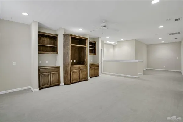 $3,900 | 301 Bales Road, Unit 4, McAllen, TX 78503