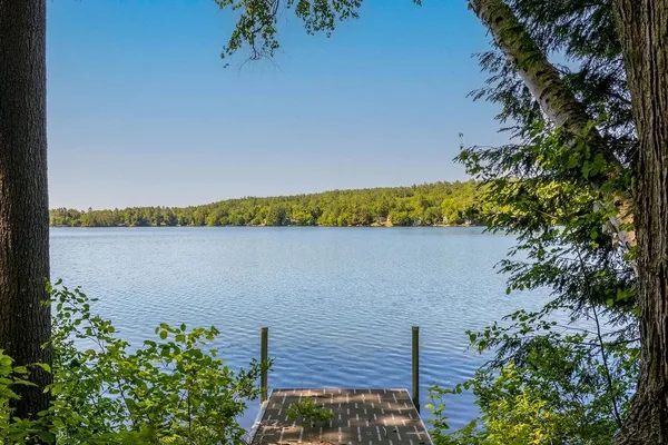 $1,200,000 | 49-51 Northshore Road, Sunapee, NH 03782