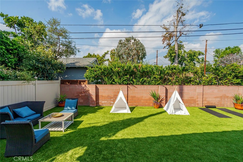 12945 Calvert Street Van Nuys, CA 91401 - Photo 49 of 57