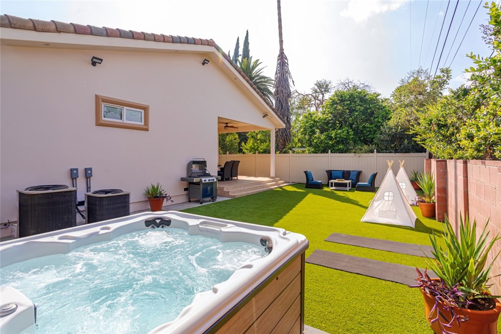 12945 Calvert Street Van Nuys, CA 91401 - Photo 55 of 57