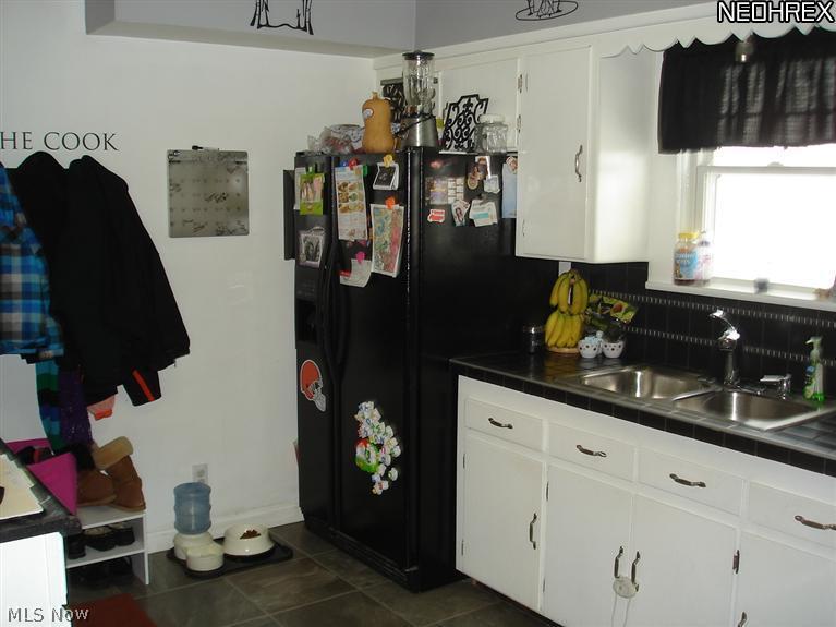 346 Ewing Road Youngstown, OH 44512 - Photo 9 of 14 Gallery Image 9