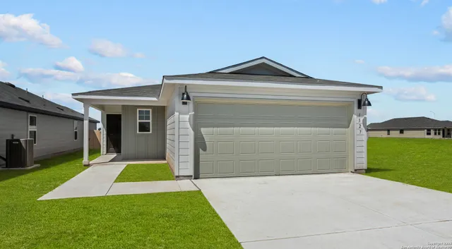 $234,090 | 1527 Silver Run, New Braunfels, TX 78130