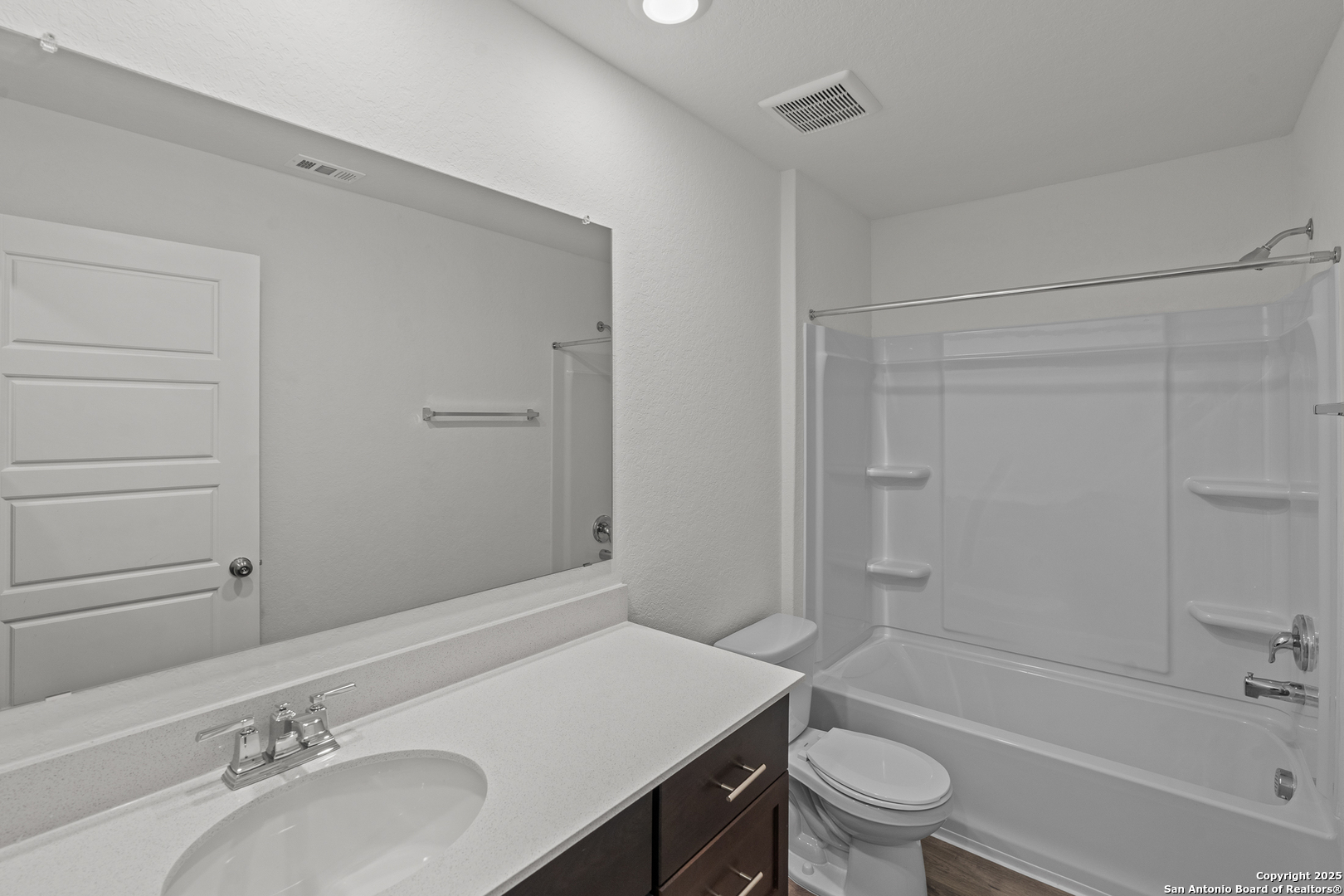 1527 Silver Run New Braunfels, TX 78130 - Photo 3 of 13