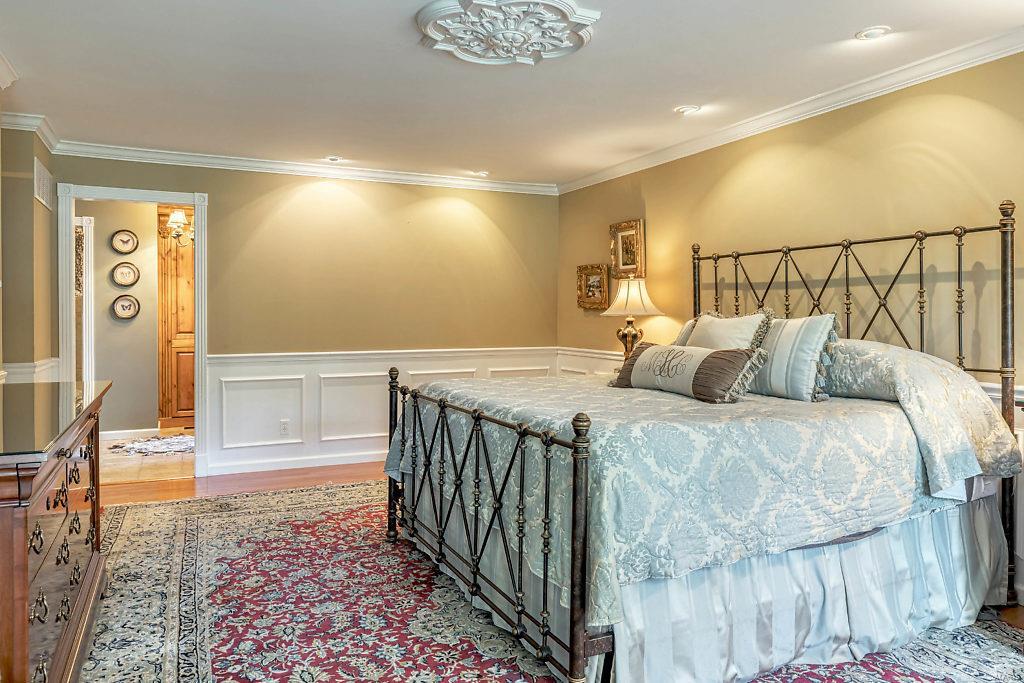 15911 Kettington Road Chesterfield, MO 63017 - Photo 22 of 57 Gallery Image 22