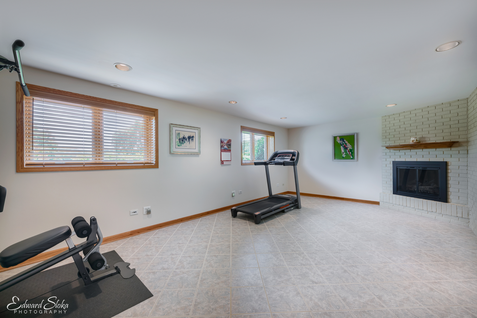 288 Fox Harbor Road Trout Valley, IL 60013 - Photo 22 of 34 a view of a room with gym equipment and a window