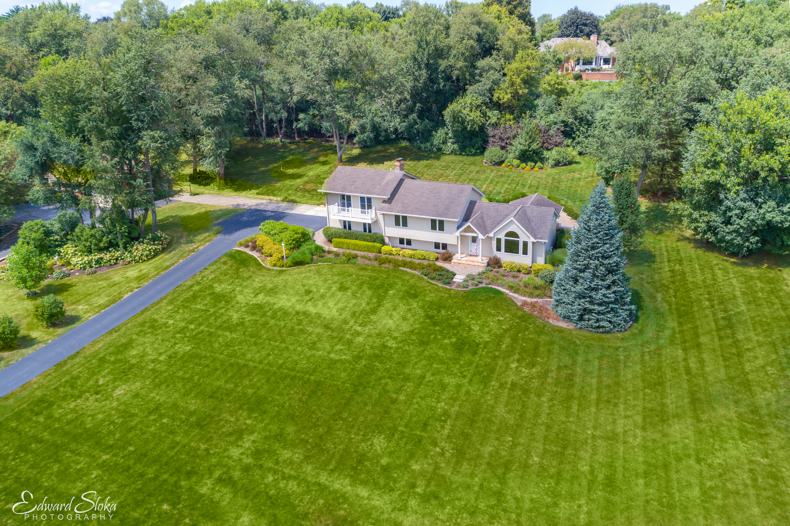 288 Fox Harbor Road Trout Valley, IL 60013 - Photo 30 of 34 an aerial view of residential houses with outdoor space and lake view