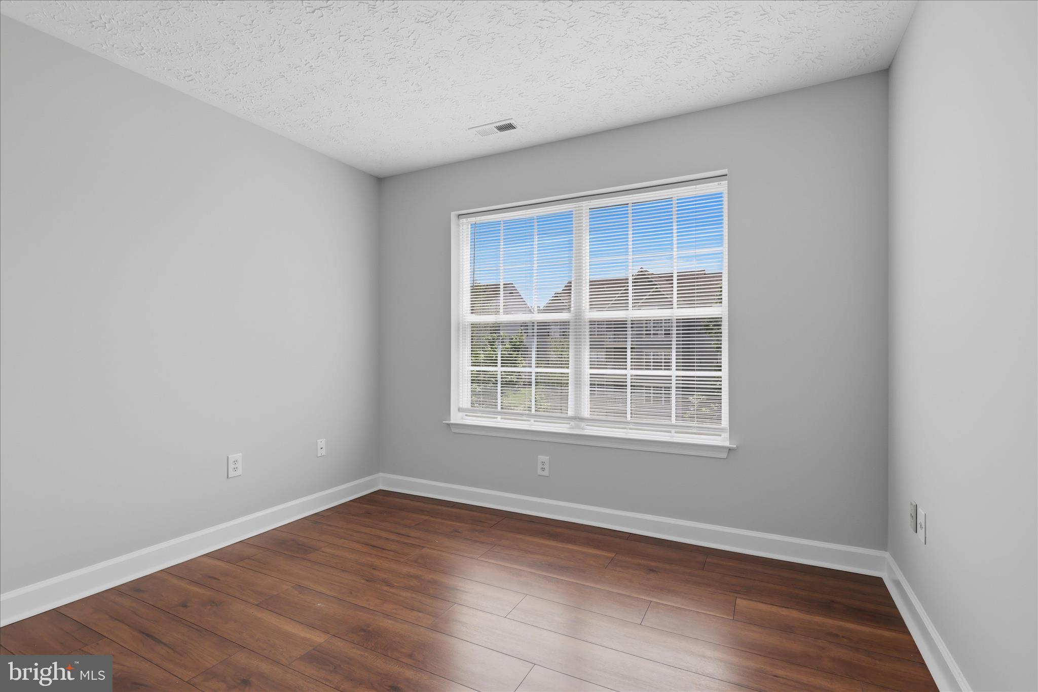 6343 Springwater Terrace, Unit 1032 Frederick, MD 21701 - Photo 17 of 28 IMG_9105