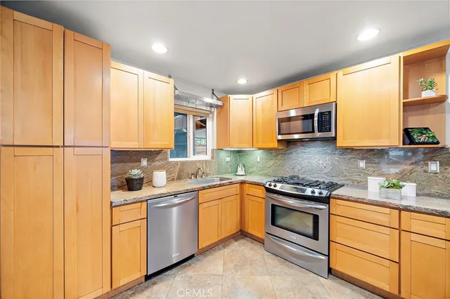 $1,029,000 | 10581 Davit Avenue, Garden Grove, CA 92843