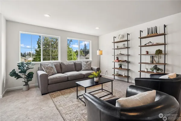 $799,690 | 1422 60th Avenue Northeast, Tacoma, WA 98422