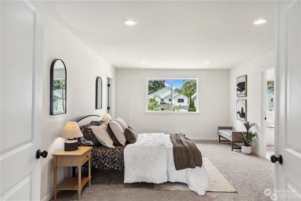 $799,690 | 1422 60th Avenue Northeast, Tacoma, WA 98422