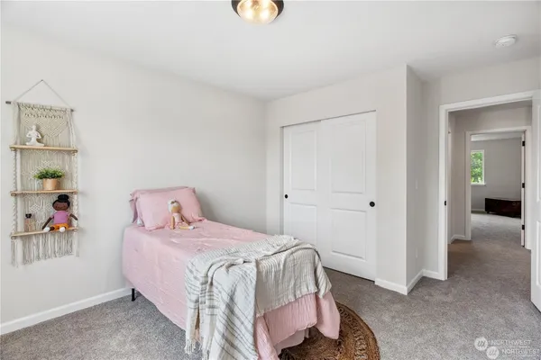 $799,690 | 1422 60th Avenue Northeast, Tacoma, WA 98422