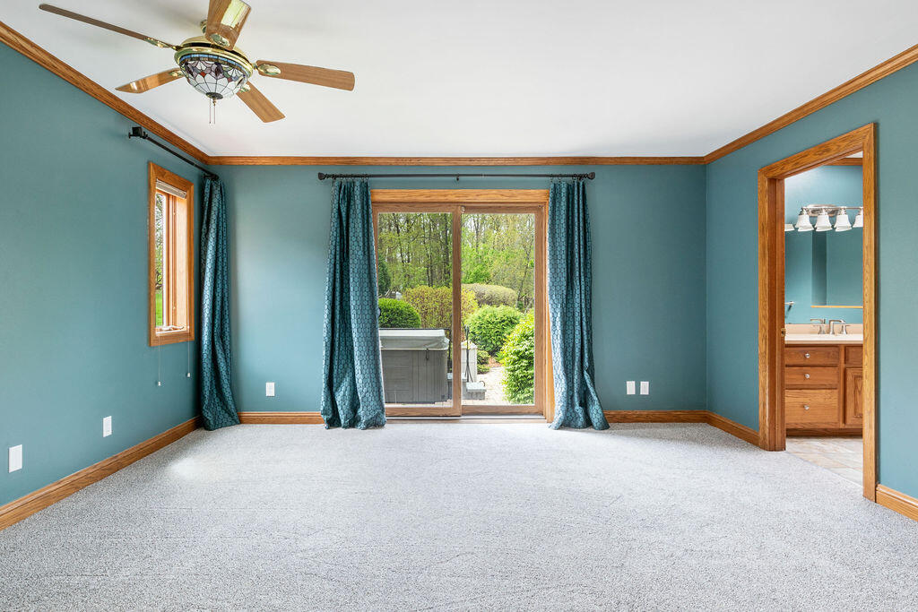 16995 West Small Road New Berlin, WI 53151 - Photo 12 of 48 Primary Bedroom