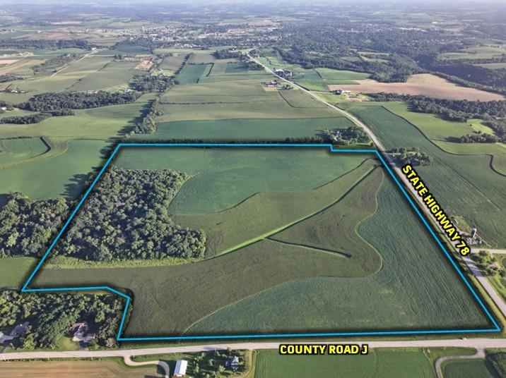 128.3 M/l Acres Highway Mount Horeb, WI 53572 - Photo 4 of 14