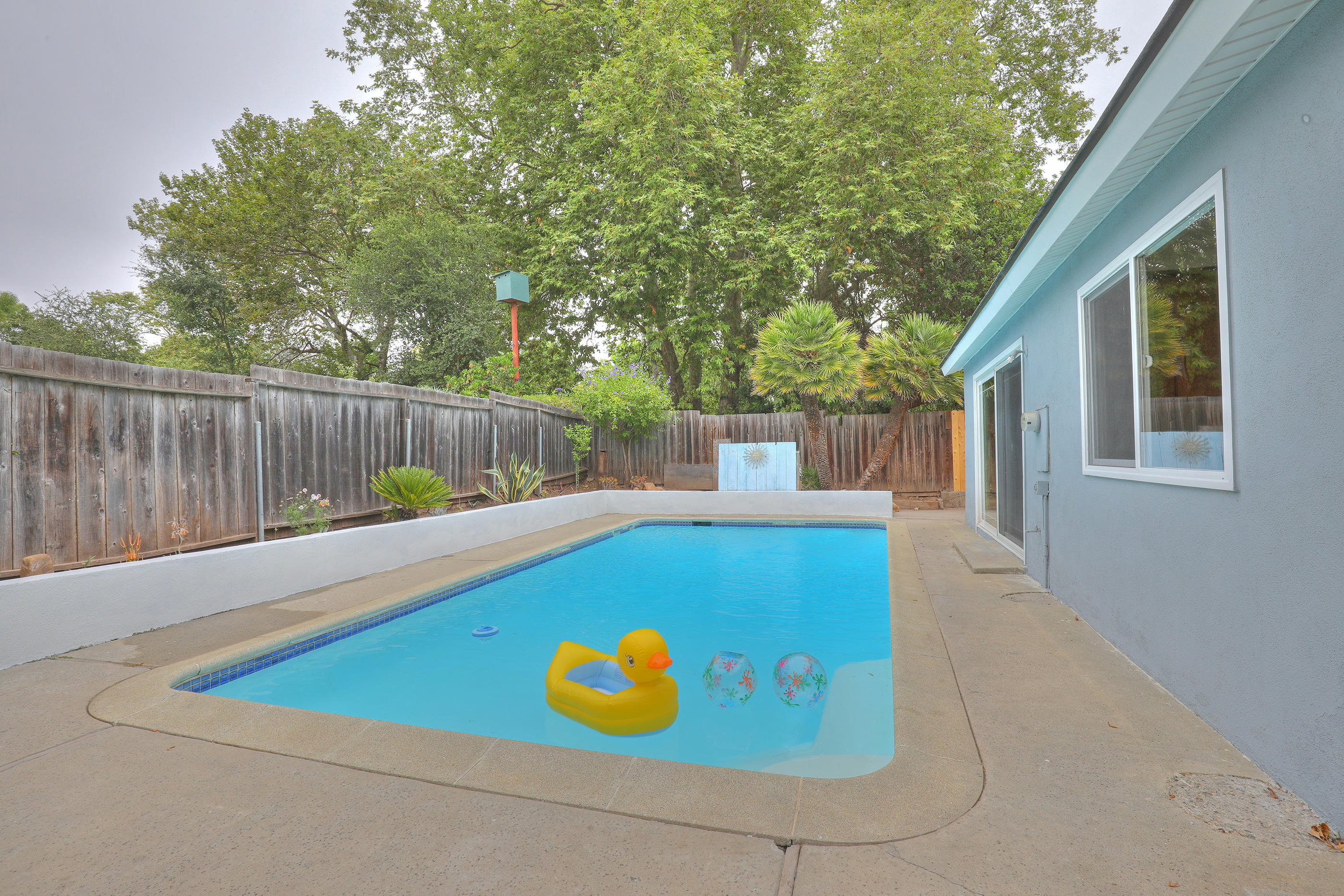 6200 Covington Way Goleta, CA 93117 - Photo 17 of 21 Pool
