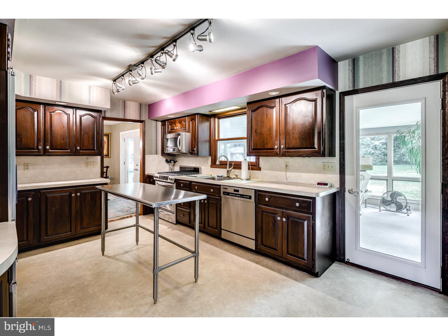 4218 Church Road Mount Laurel, NJ 08054 - Photo 9 of 25