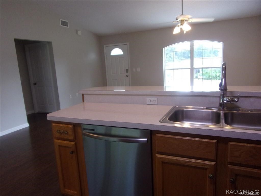 210 Edison Street Inverness, FL 34452 - Photo 10 of 27 Gallery Image 10
