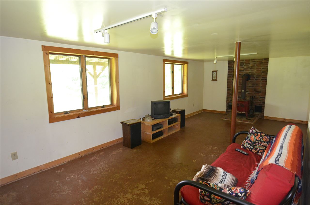 356 Tierney Road Cavendish, VT 05142 - Photo 25 of 38