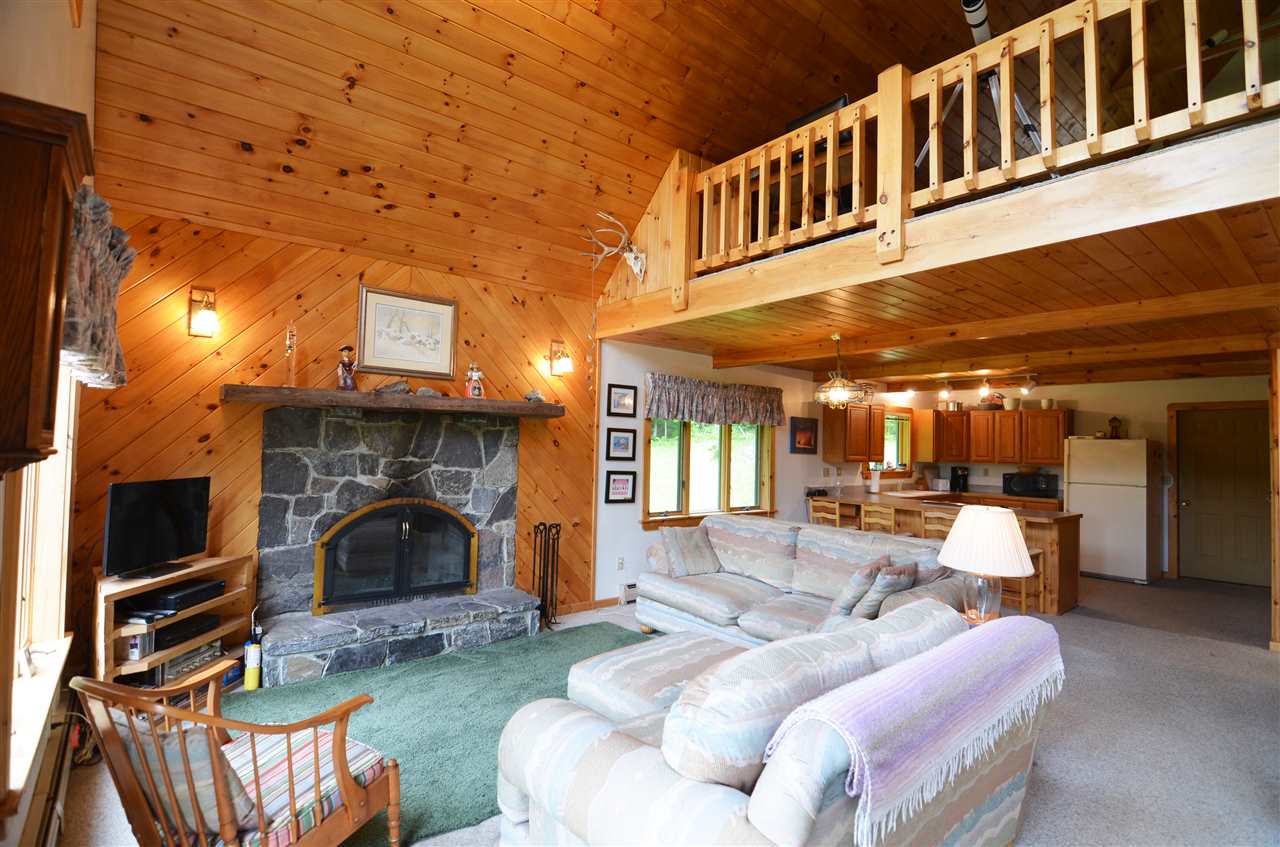 356 Tierney Road Cavendish, VT 05142 - Photo 4 of 38