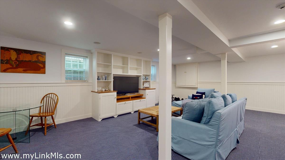 39 A Milk Street Nantucket, MA 02554 - Photo 46 of 56