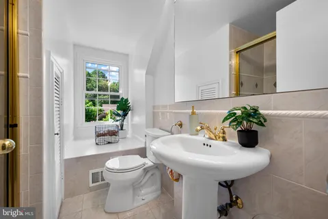 $775,000 | 13848 Turnmore Road, Silver Spring, MD 20906