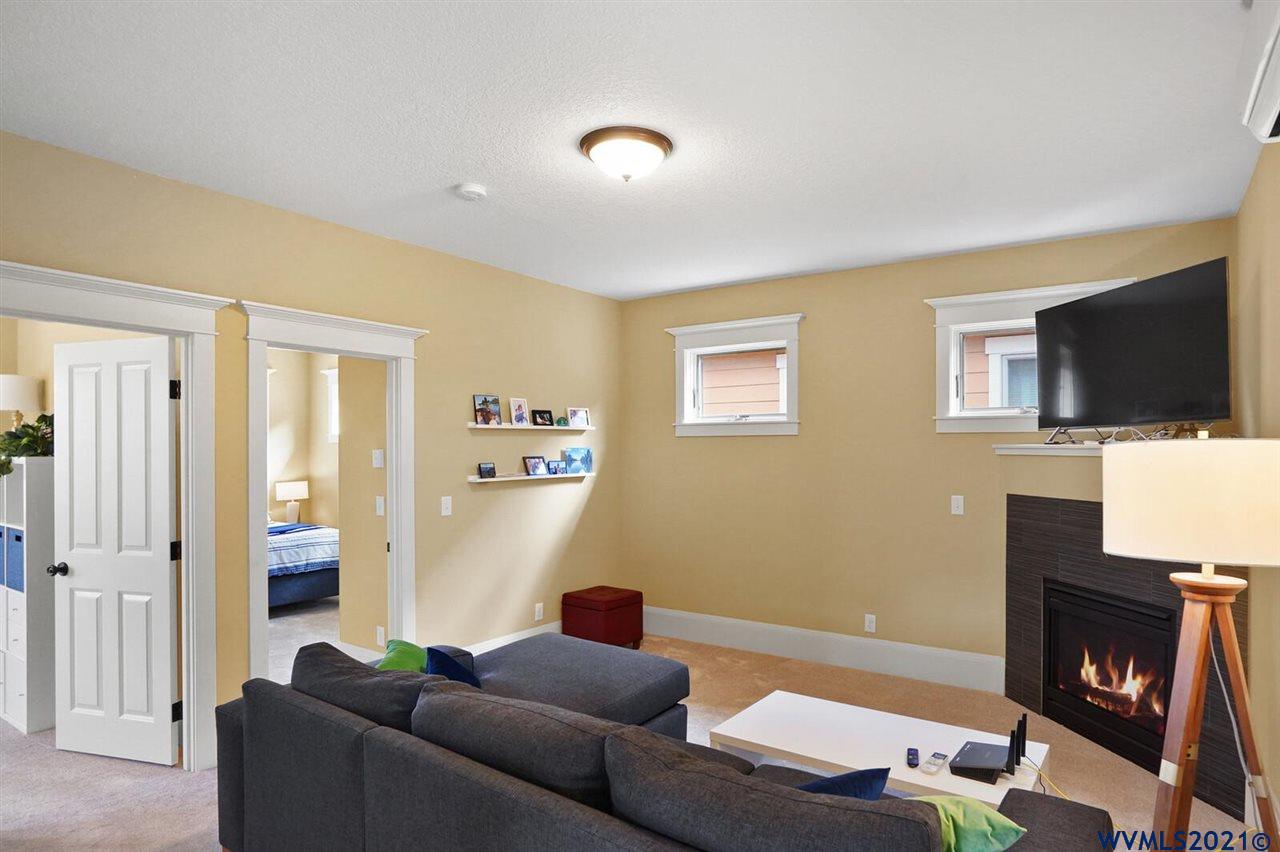 758 Edwards Road South Monmouth, OR 97361 - Photo 36 of 42 Gallery Image 36
