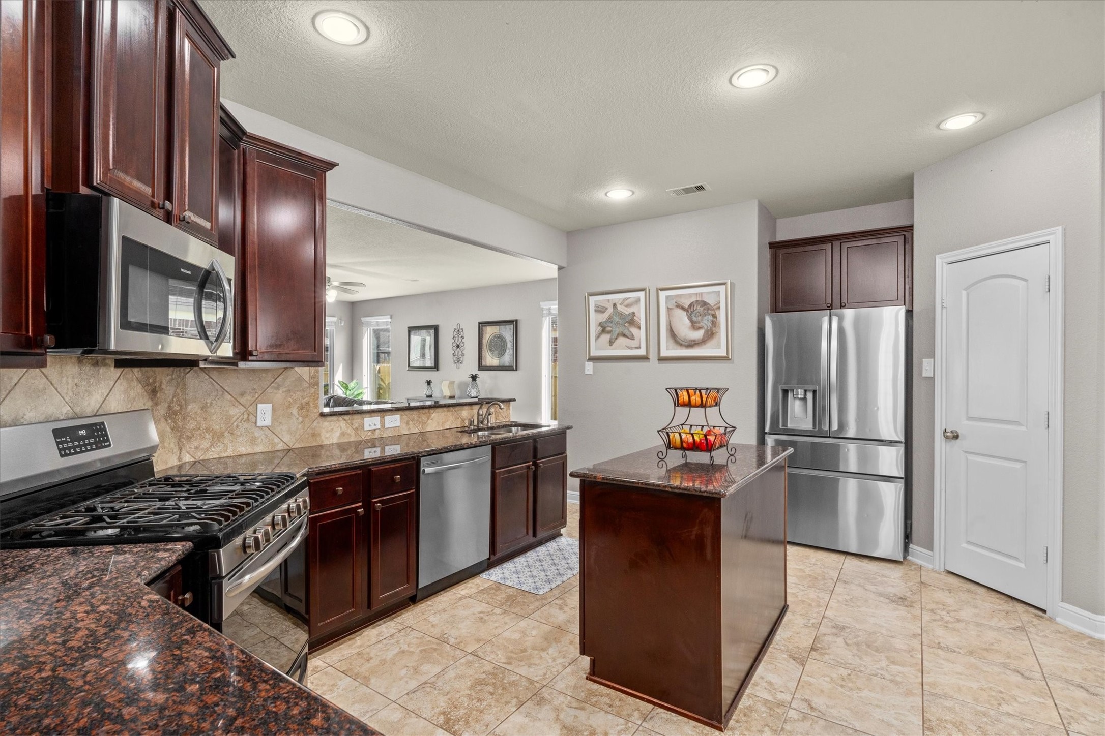 24710 Fawn Ridge Forest Drive Spring, TX 77373 - Photo 14 of 35