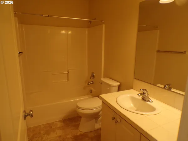 $439,000 | 16056 Northwest Centine Lane, Portland, OR 97229