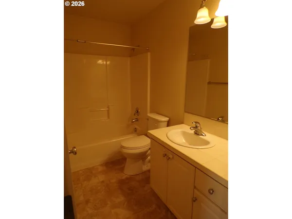 $439,000 | 16056 Northwest Centine Lane, Portland, OR 97229