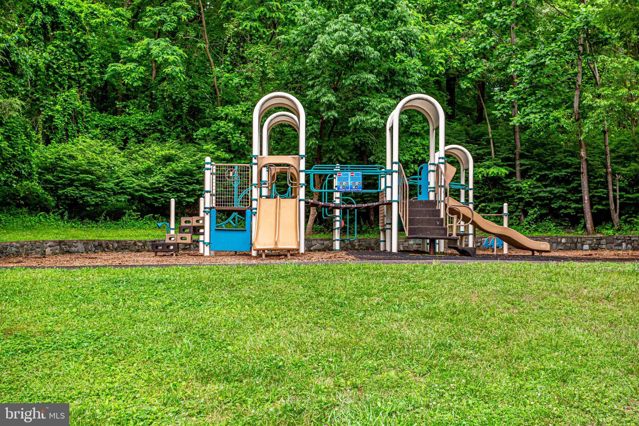 6280 Edsall Road, Unit 201 Alexandria, VA 22312 - Photo 40 of 40 Close by Bren Mar Park