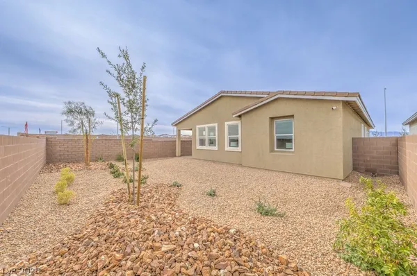 $544,990 | 1017 Alice Falls Drive, North Las Vegas, NV 89084