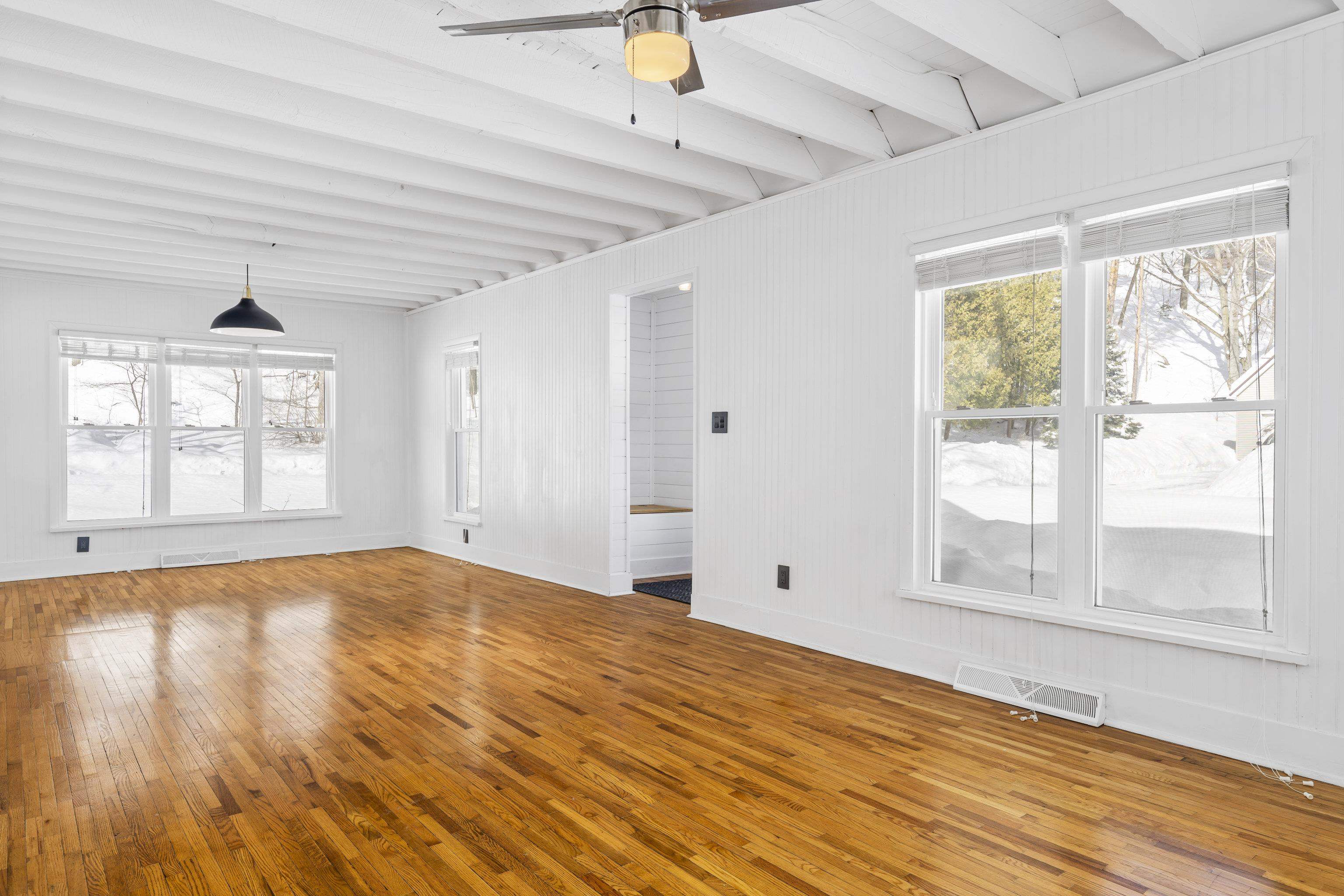 341 Pearson Street Elberta, MI 49635 - Photo 10 of 40
