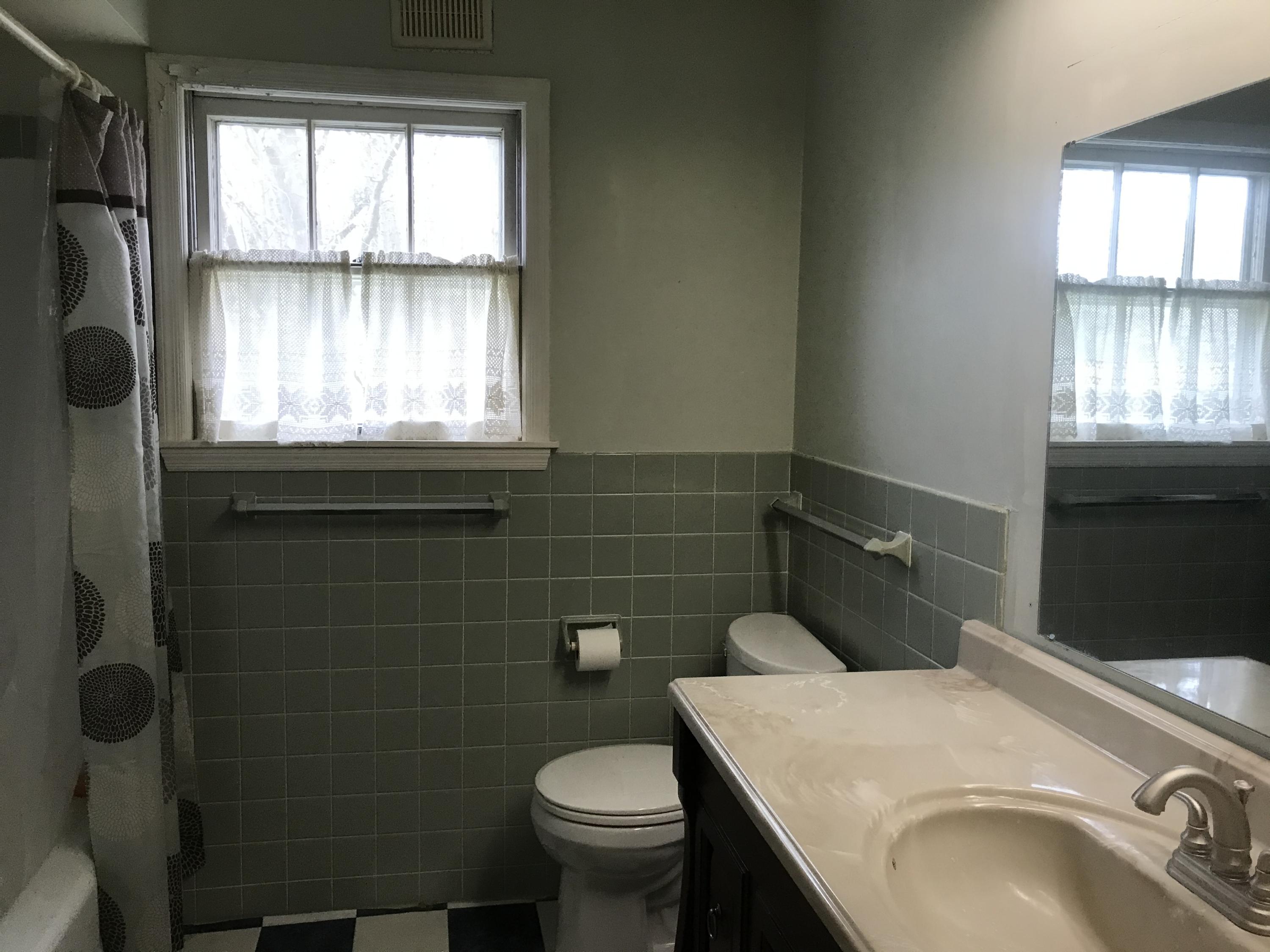 1066 Brunn Drive St. Joseph, MI 49085 - Photo 15 of 19 bath2