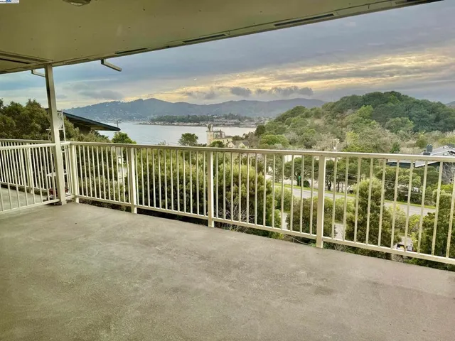 $3,900 | 34 Andrew Drive, Tiburon, CA 94920