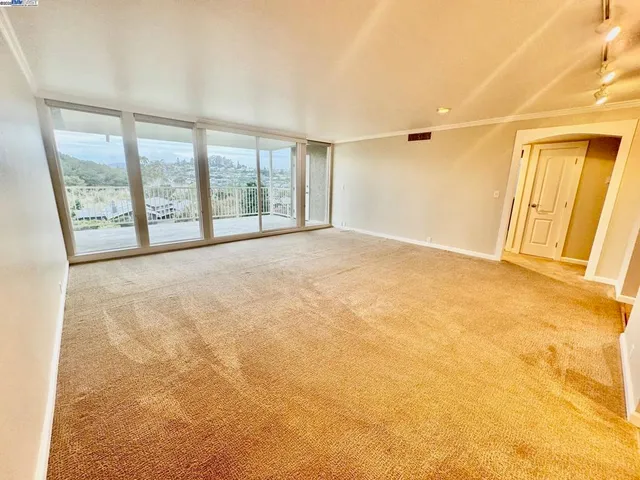 $3,900 | 34 Andrew Drive, Tiburon, CA 94920