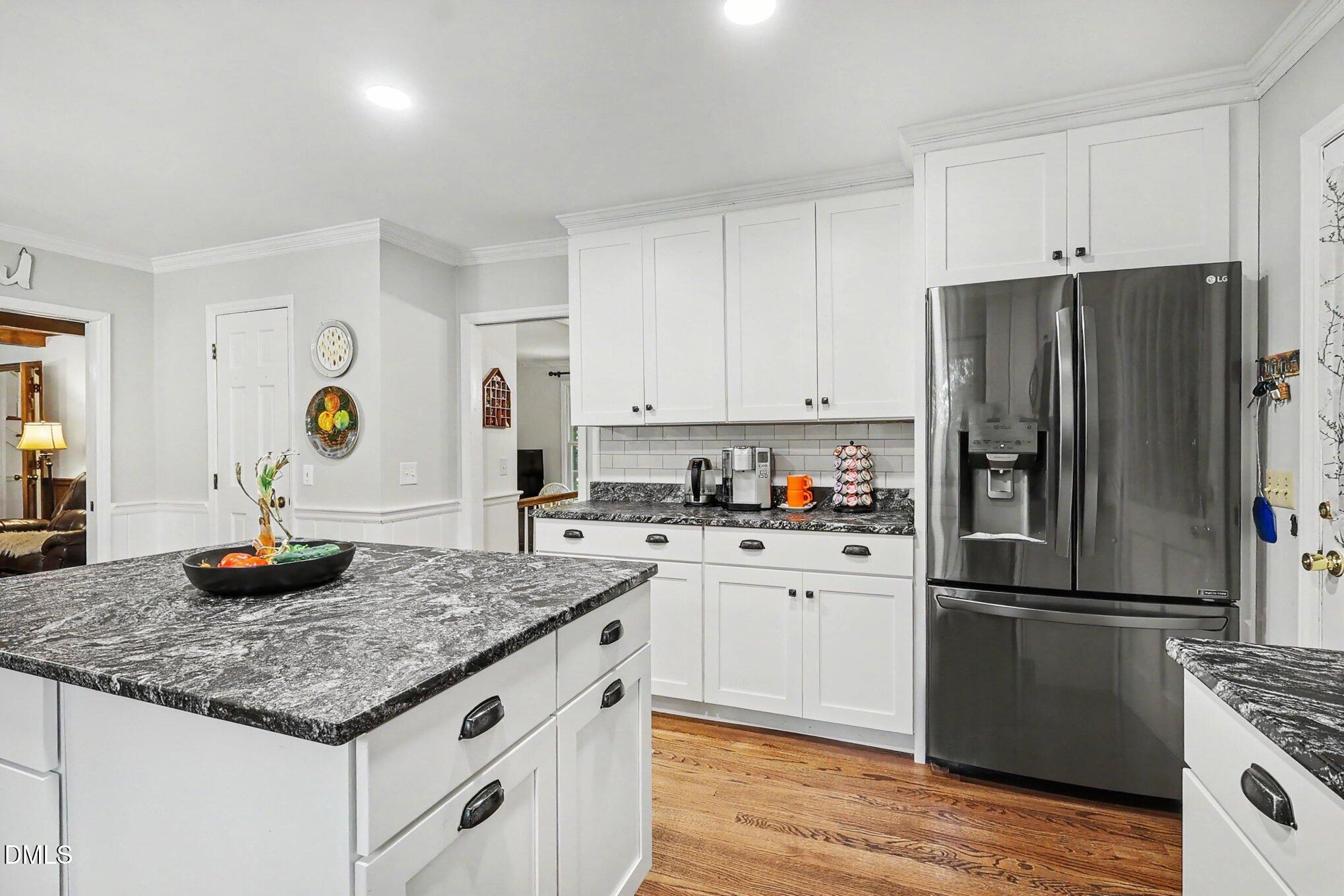 5221 Dutchman Drive Raleigh, NC 27606 - Photo 16 of 53 015_file_7215