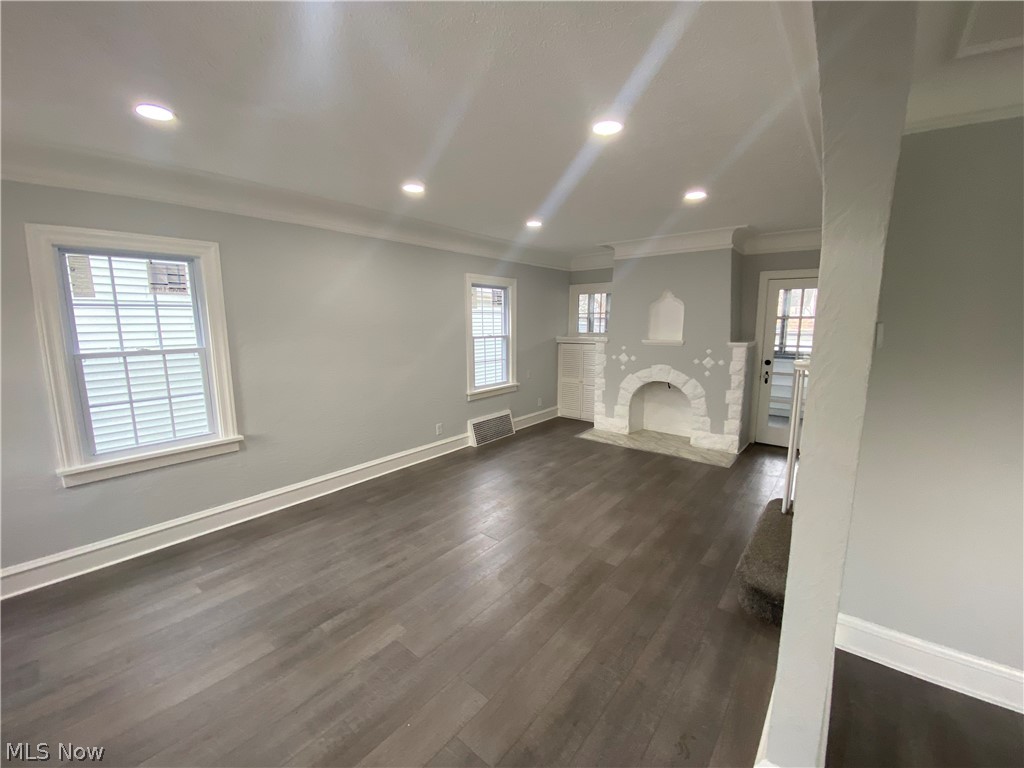 3605 Silsby Road University Heights, OH 44118 - Photo 8 of 27