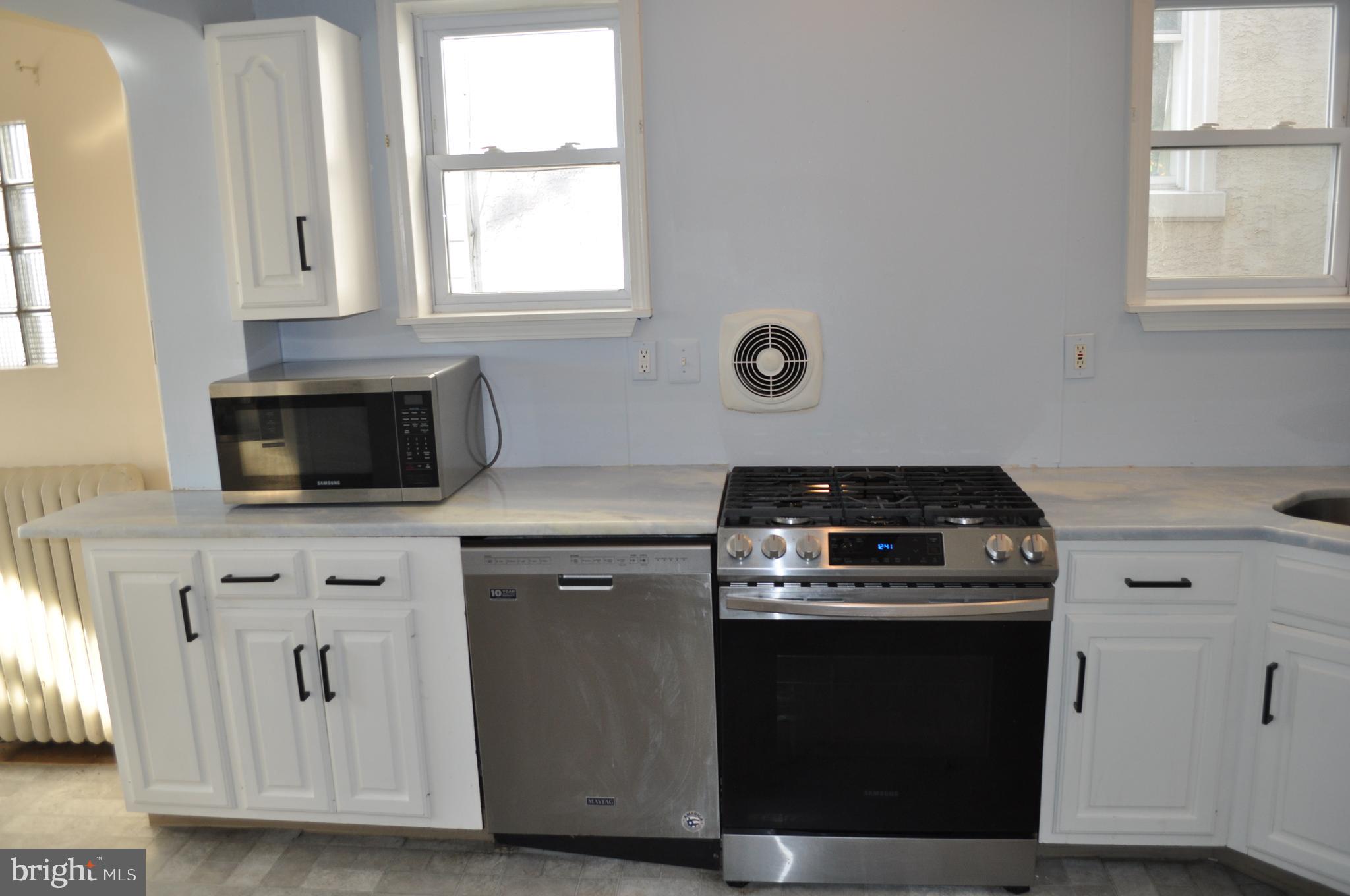 4104 Terrace Street Philadelphia, PA 19127 - Photo 15 of 36 New Stainless steel appliances