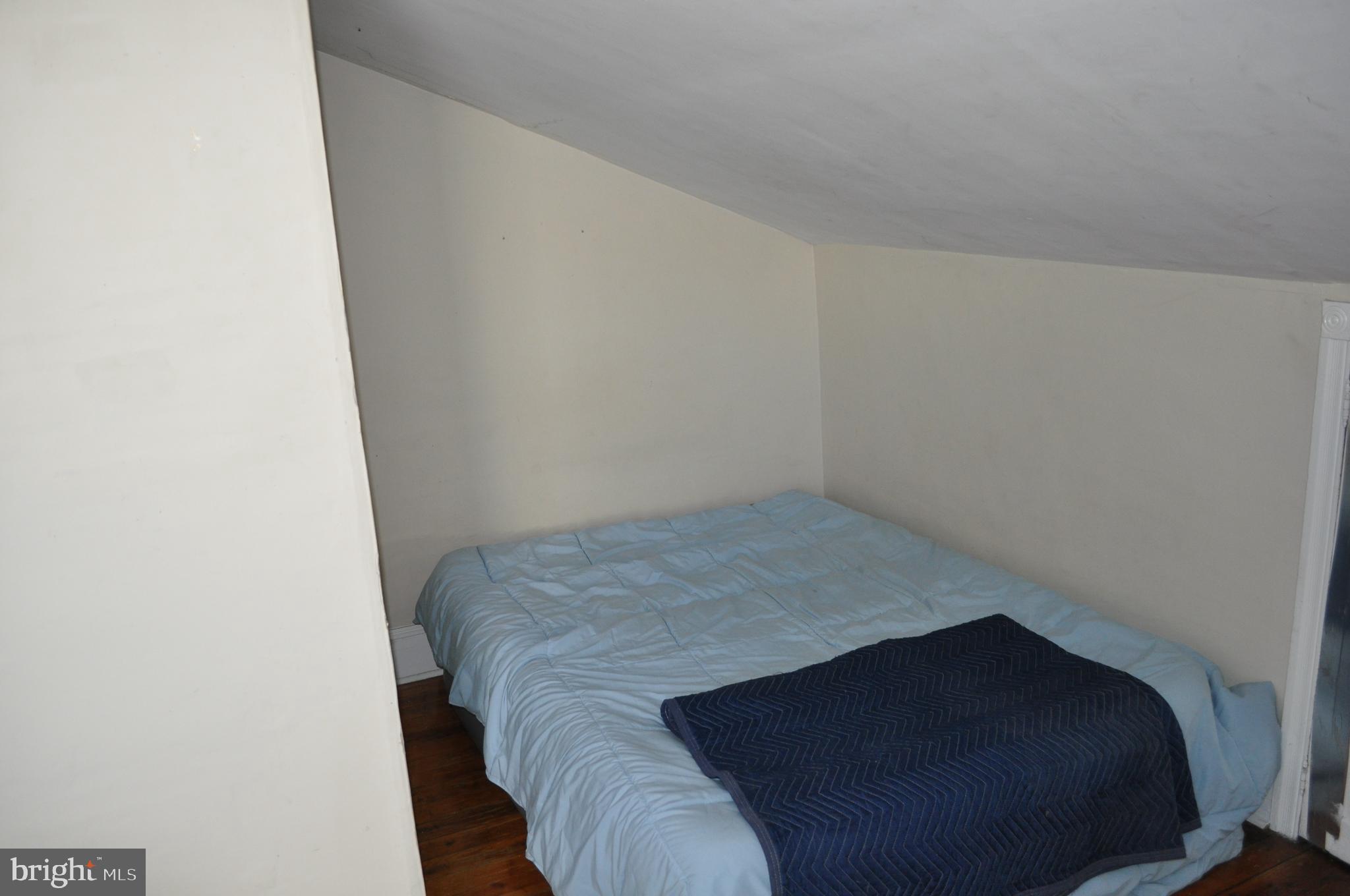 4104 Terrace Street Philadelphia, PA 19127 - Photo 27 of 36 Bedroom #4