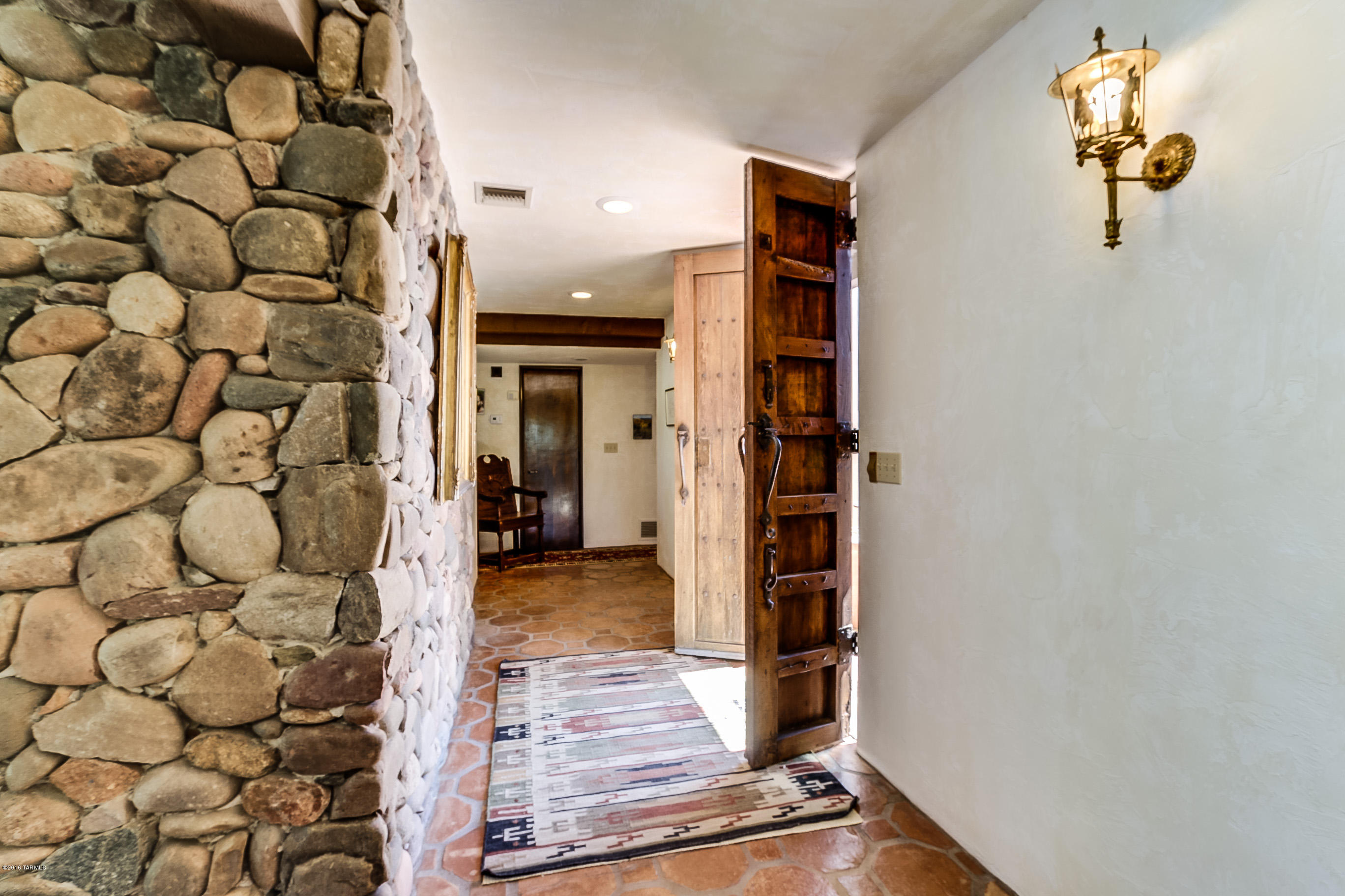 12451 East Fort Lowell Road Tucson, AZ 85749 - Photo 6 of 50 Gallery Image 6