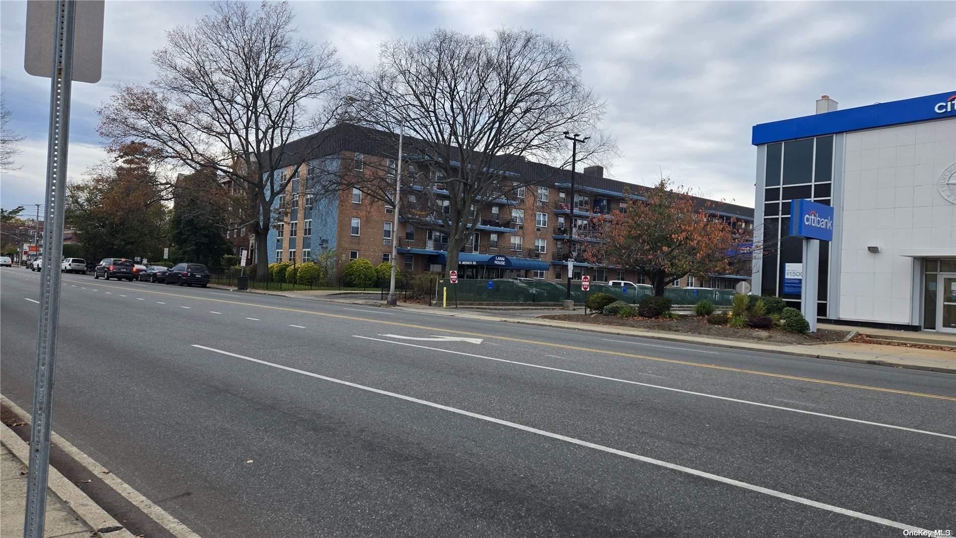 190 West Merrick Road, Unit 1C Freeport, NY 11520 - Photo 1 of 1
