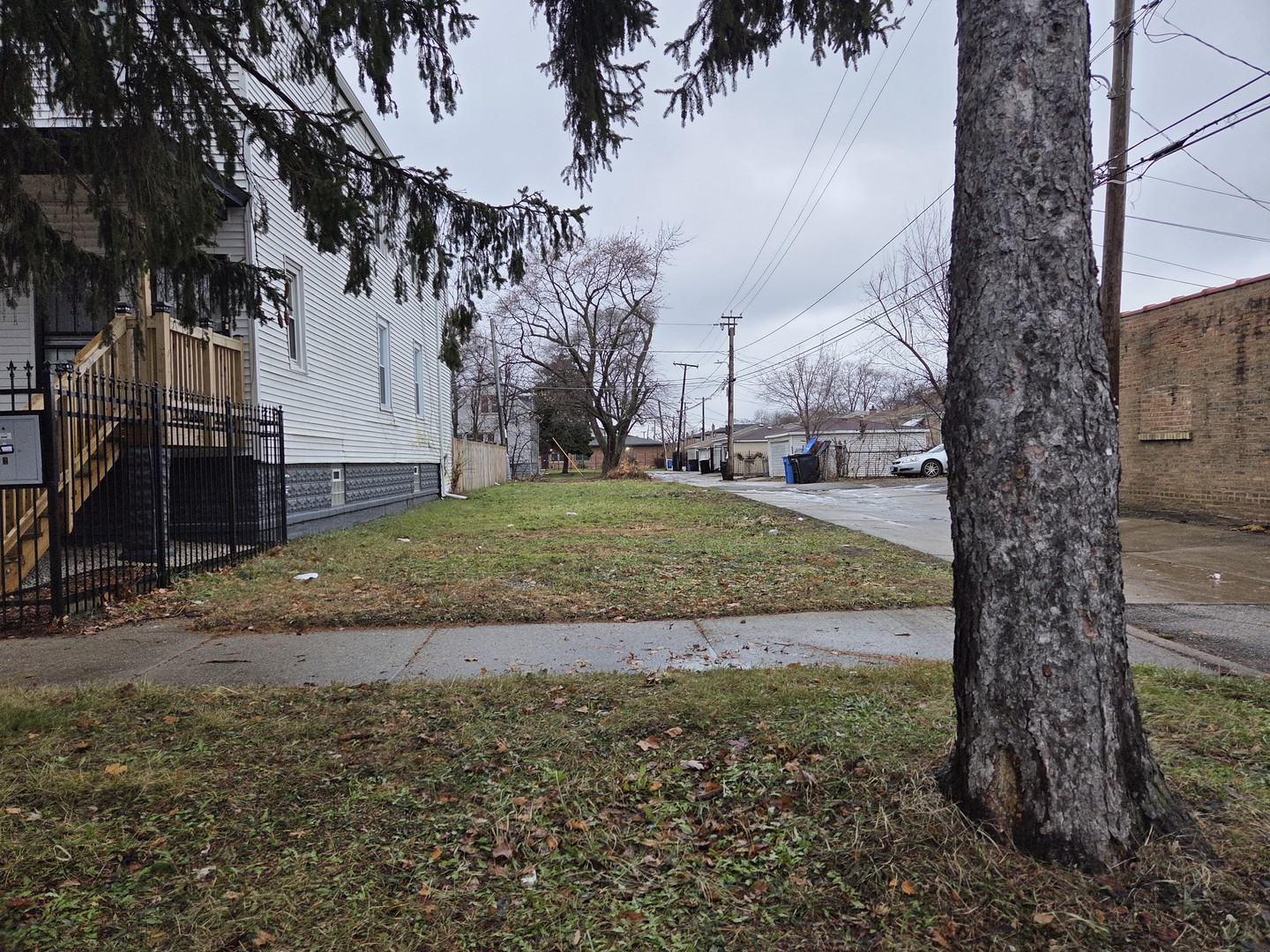 9314 South University Avenue Chicago, IL 60619 - Photo 2 of 6