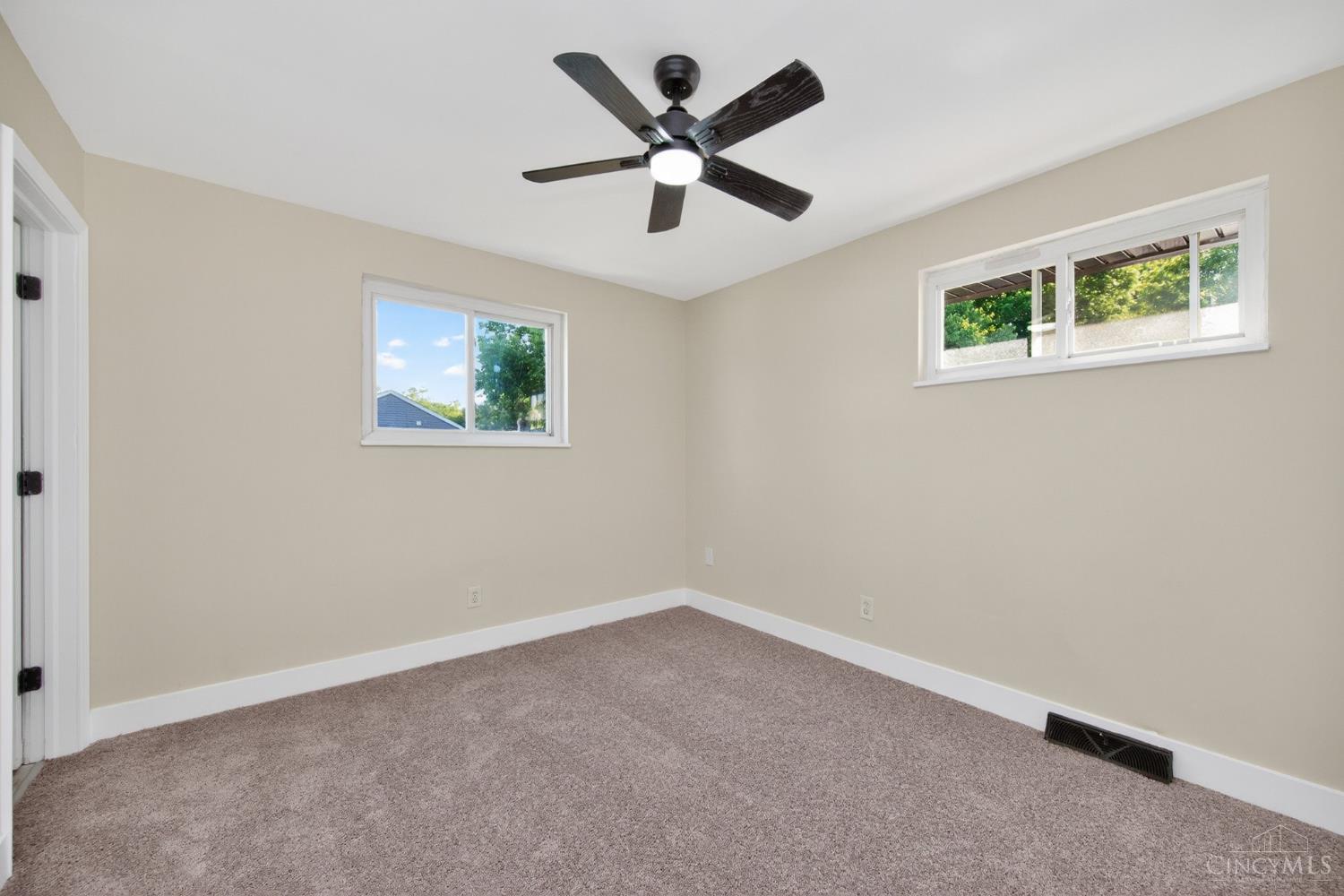 2029 Innes Avenue Cincinnati, OH 45224 - Photo 24 of 45