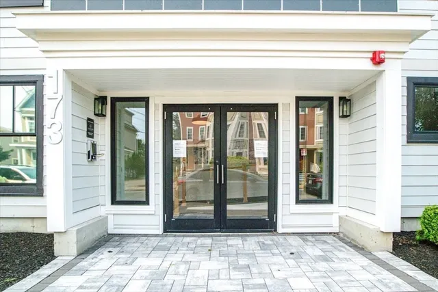 $595,000 | 173 Magnolia Street, Unit 5, Boston, MA 02125