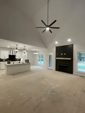 $704,500 | 1330 Reda Drive, Clarksville, TN 37042