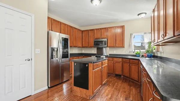 $479,900 | 4846 Gingko Drive, Ypsilanti, MI 48197