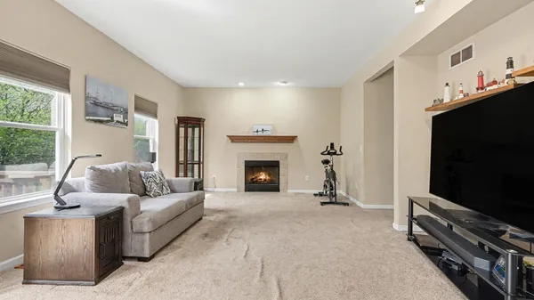 $479,900 | 4846 Gingko Drive, Ypsilanti, MI 48197
