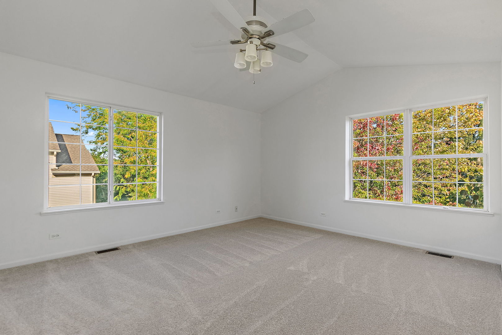 71 Monarch Drive Streamwood, IL 60107 - Photo 11 of 19