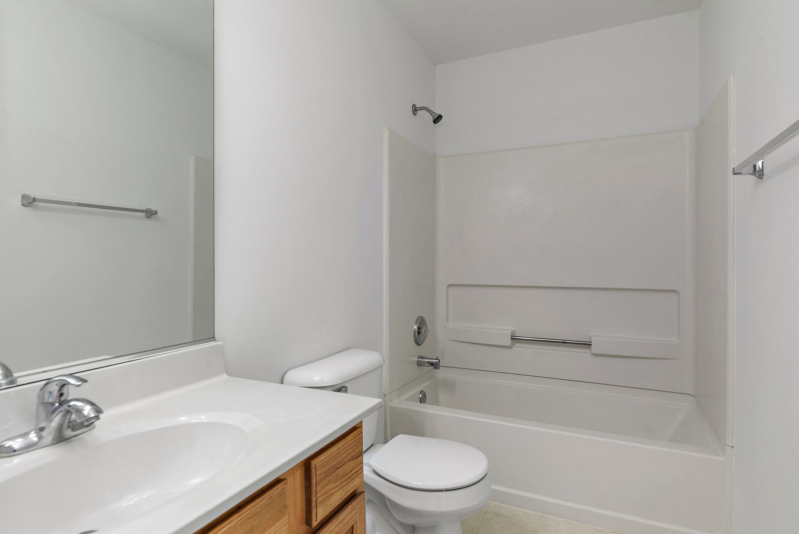 71 Monarch Drive Streamwood, IL 60107 - Photo 15 of 19