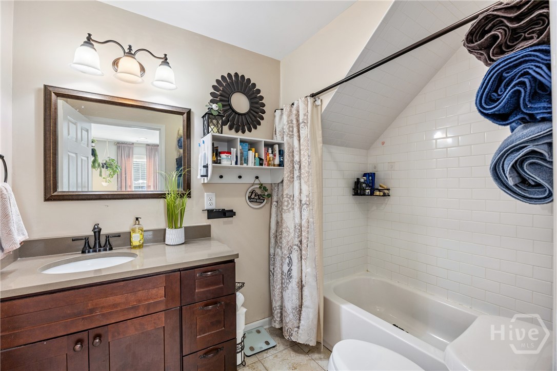 1579 Shoal Creek Road Colbert, GA 30628 - Photo 18 of 42 Maser bathroom